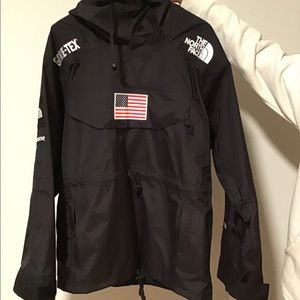 Supreme x The North Face Windbreaker